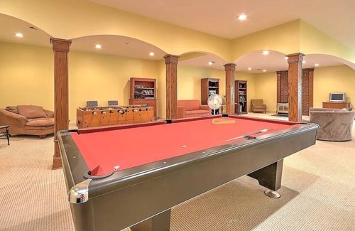 Bristol House | Custom Home on 14 Acres With Pool