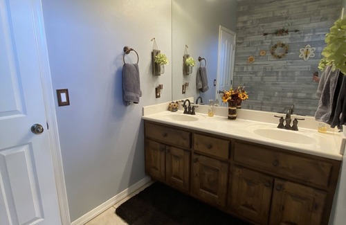 Orchard Ranchettes House | Custom home with heated pool!