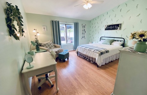 Orchard Ranchettes House | Custom home with heated pool!