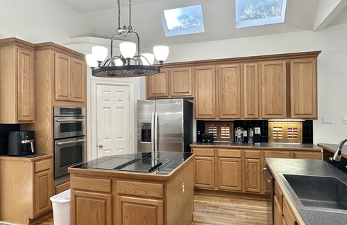 Katy House | Custom luxury house-5 min to Katy Mills