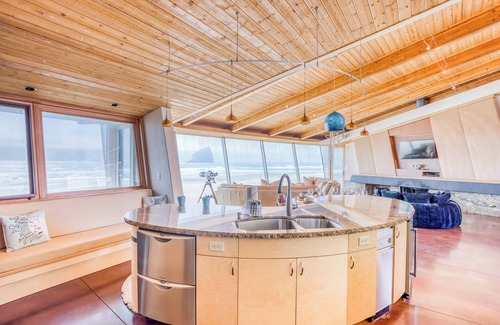 Kiwanda Shores House | Custom Oceanfront Marvel with wide open Haystack Rock View