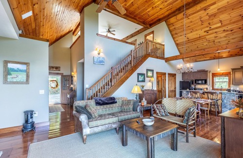 Bryson City Cabin | Customer Appreciation Year! Get a free night! See Description for details