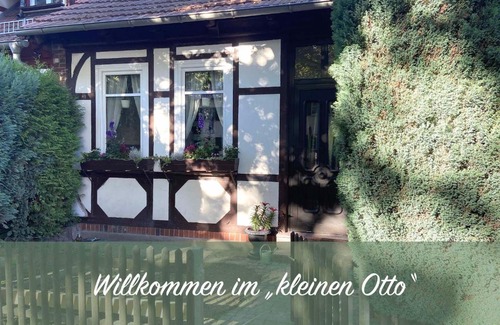 Daberstedt House | Customflats Erfurt - Tiefgarage - frisch renoviert