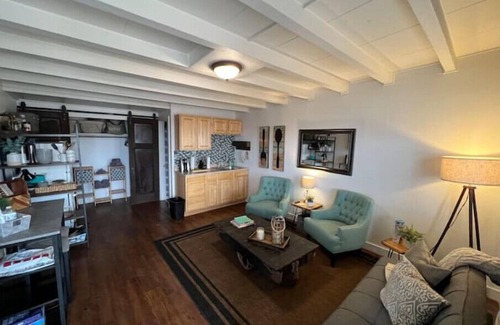 Santa Rita Apartment | Cut Bank Suite #2 near Glacier National Park!n