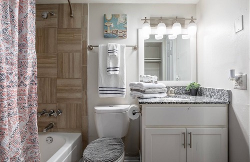 South Orange Apartment | Cute 1- bedroom close to everything!