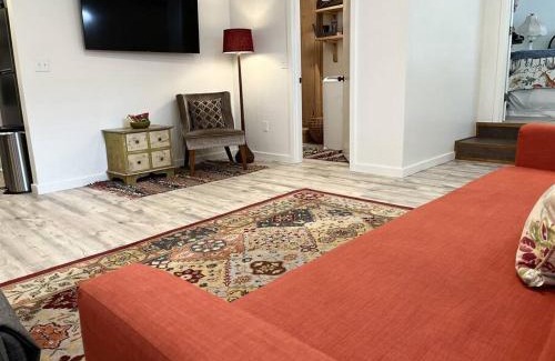 Creswell House | Cute 1 bedroom Ohana 10 miles from Eugene