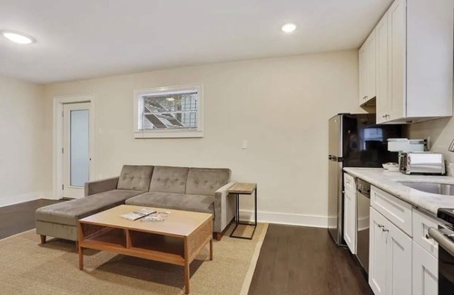 South 7th Ward Apartment | Cute 1bed steps from French Q, Bourbon St & Jazz venues