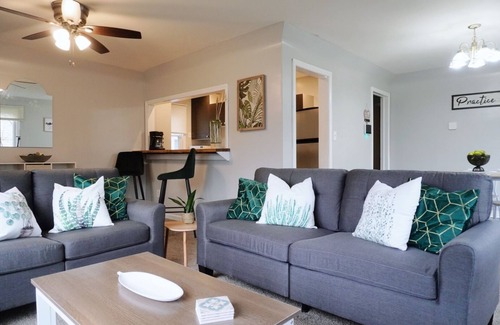 Ypsilanti House | Cute 2-bedroom haven in the heart of Ypsilanti