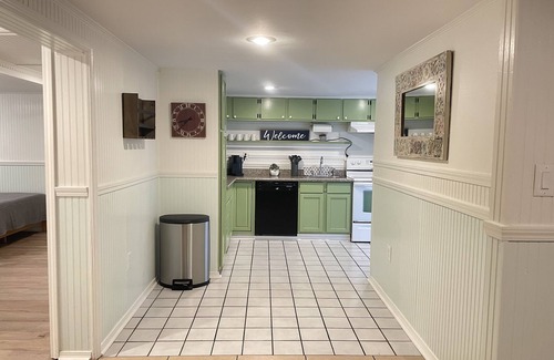 Marlyville - Fontainebleau House | Cute 2 Bedroom in Uptown NOLA