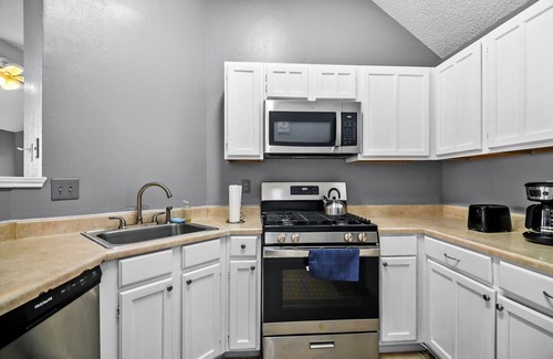 Barker House | Cute 2 bedroom