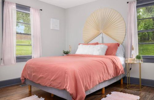 Bristol House | Cute 2BR 5 min to Bristol casino