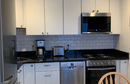 Rehoboth by the Sea Condo | Cute 2nd floor Condo just steps to the Beach