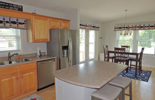 Clayton House | Cute 3BR/2BA home located in the Village of Clayton with dock rental available