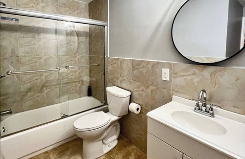 Chinatown Apartment | Cute and Comfy 1bd Apartment with Prime location steps from Reading Terminal!