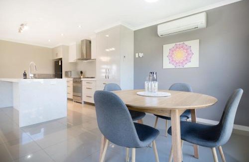 Prospect Apartment | Cute and Cosy 2 Bedroom Unit with Parking and WiFi