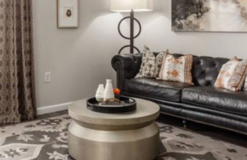 Columbus Apartment | Cute and cozy 1bedroom 1bathroom apartment in the heart of Hilliard. .nnnnnn