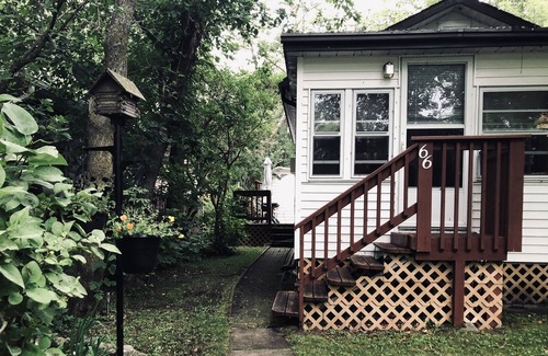Grand Beach Cottage | Cute and cozy family cottage steps from the beautiful white sands of West beach