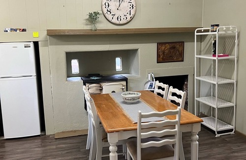 Omeo Cottage | Cute and quaint country cottage in the heart of Omeo Victoria.