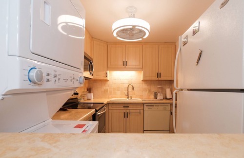 Williams Town Condo | Cute, Clean, Comfortable Beach Retreat