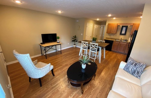 Elizabethtown Apartment | Cute comfortable, Pet, friendly,1-bedroom apartment in lovely Elizabethtown AC