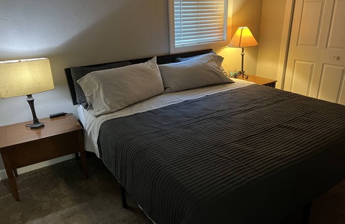 Neenah Cottage | Cute cottage in town!