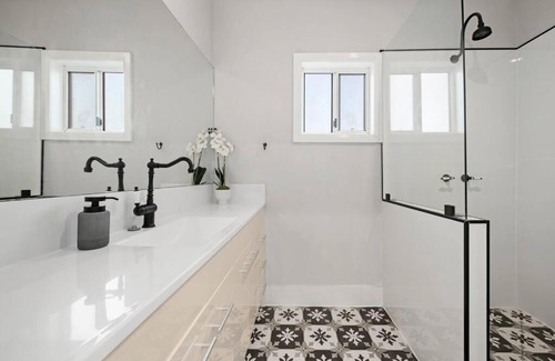 Cessnock House | Cute Cottage – Newly Renovated/Outdoor Living Area