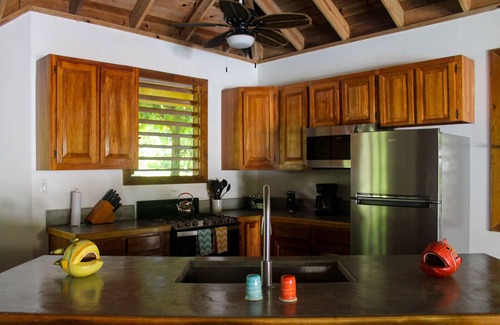 Palmetto Bay House | Cute Cottage, Private Pool, Private Beach Resort Community