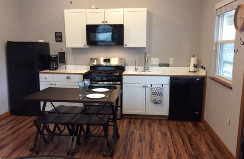 Nashoba Cabin | Cute Cottage River Front! Hot Tub after June 20, kayak & fish RiverBird Lodging.