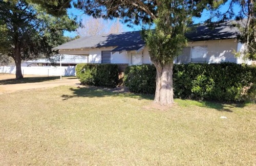 Pineville House | CUTE, COZY, COMFORTABLE, AND SUPER CONVENIENT!