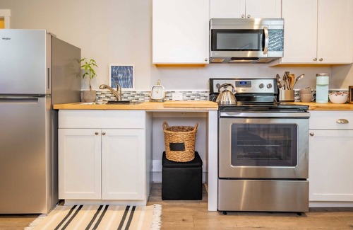 Centennial Cottage | Cute cozy cottage