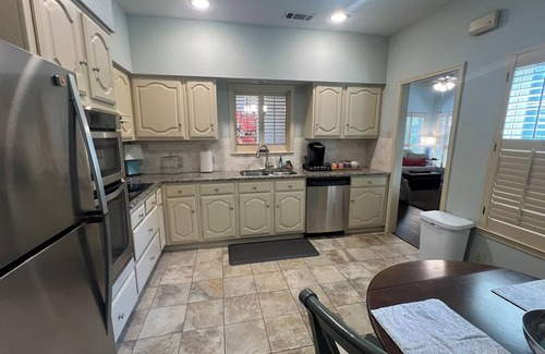 Garland House | Cute cozy cottage with in-ground lap pool! Enjoy the summer in the back yard!