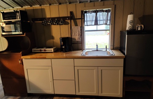 Waynesboro Cabin | Cute & Cozy Country Cabin