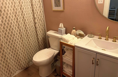Boone Apartment | Cute downtown Boone apartment - arts and crafts style.