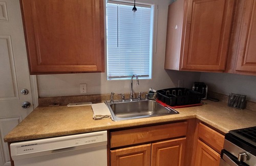 Mountain View House | Cute Duplex in Mt. View - Anchorage, Ak