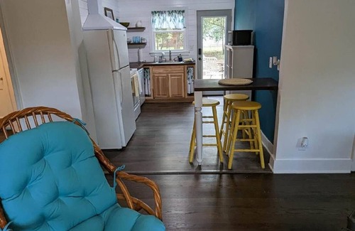 Wilmington House | cute home close to UNCW