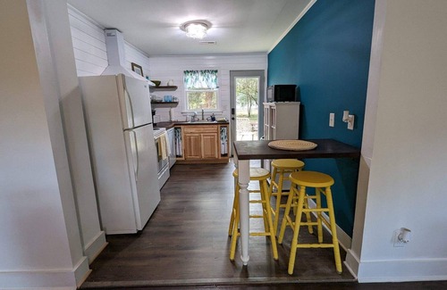 Wilmington House | cute home close to UNCW