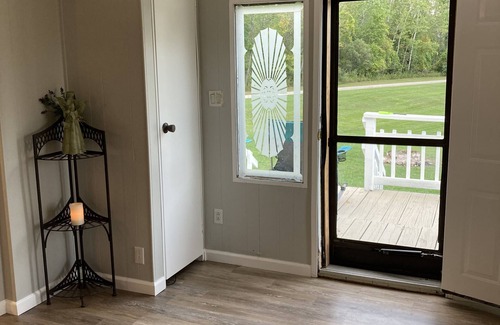 Hale House | Cute Home on many acres with access to ponds and lake