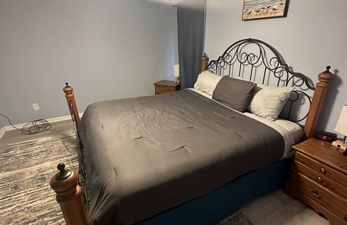 Greenville House | Cute home only 3 minutes from ECU Health.