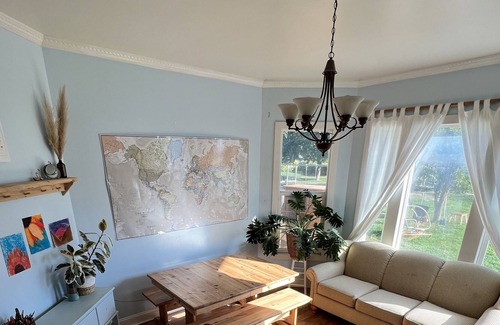 Spanish Fork House | Cute House on The Corner: Whole House close to everything, including nature.