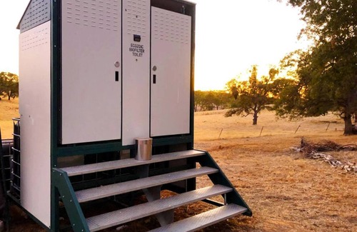 Wheatland RV Rental | Cute, Lakeside Glamping Bell Tent #2, Wheatland, California