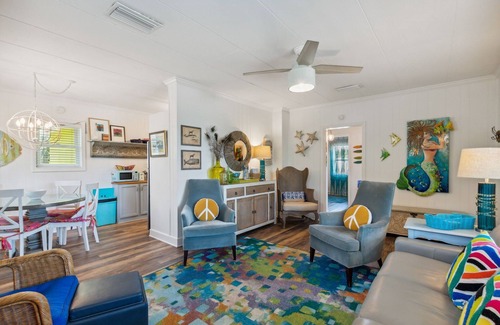 Ocean Cay House | Cute Little Yellow Cottage Across From the Beach!