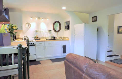 Prescott House | Cute Nest!