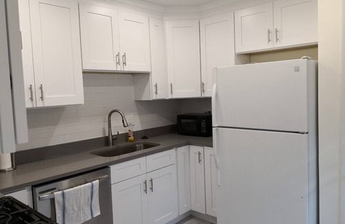 Deerfield House | Cute Ranch House close to town monthly stay