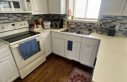 West Valley City House | Cute townhouse in West Valley City