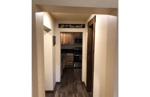 Evergreen Cabin | Cute Two Bedroom Cabin