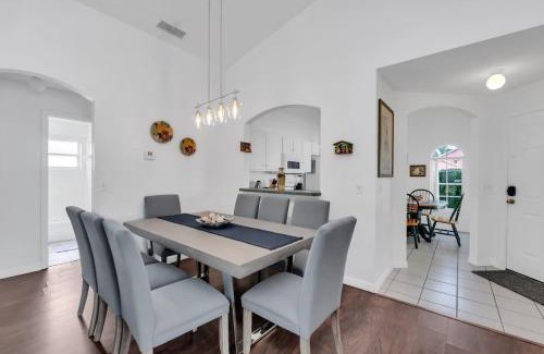 West Kissimmee House | Cute Vacation Home Very Close to Disney
