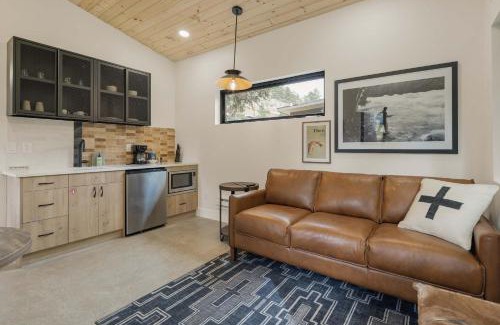 Grant House | Cutthroat Trout Cabin Near Trails Hike and Bike