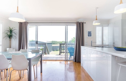Coronet Bay House | Cutty Sark Cottage @ Coronet Bay
