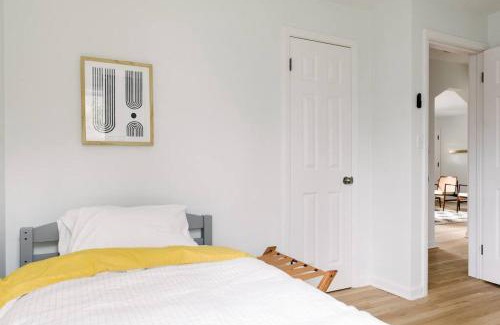 Brecksville House | Cuyahoga Valley NP, Dog Friendly, Boston Mills Ski
