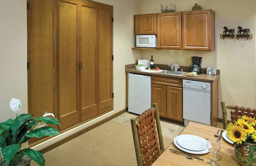 Taos Condo | CW Taos Resort | Four 1BR/1BA Suites